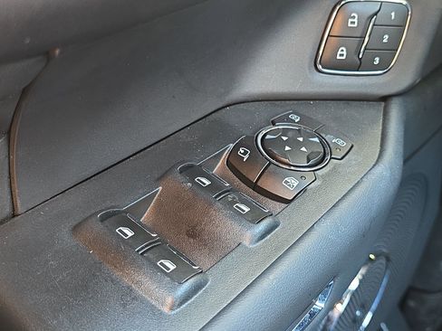 Certified 2022 Ford Expedition Platinum image 13