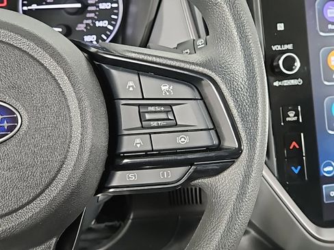 Certified 2025 Subaru Crosstrek 2.0i Premium w/ Crosstrek Mirror Package image 27