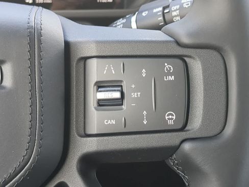 New 2026 Land Rover Defender 110 X AWD/4WD image 27