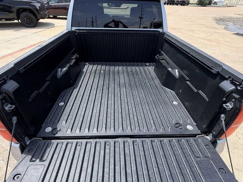 Used 2024 Toyota Tacoma SR5 AWD/4WD image 11