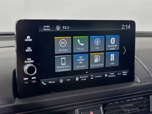 Used 2025 Honda Pilot TrailSport image 27