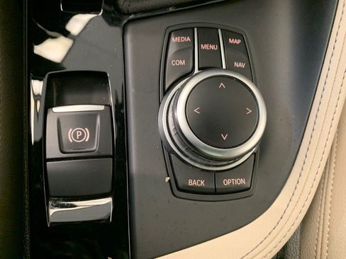Used 2023 BMW X2 xDrive28i w/ M Sport Package AWD/4WD image 36
