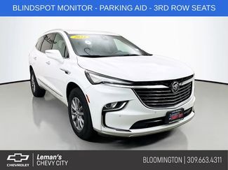 Used 2023 Buick Enclave Essence video 1