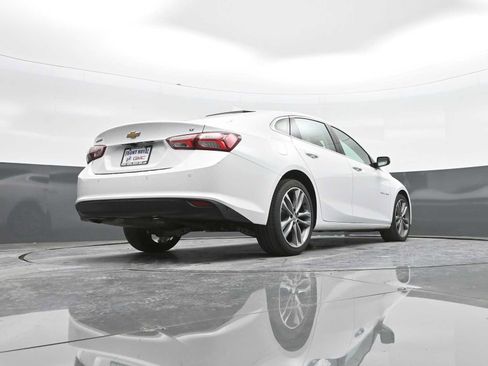 Used 2024 Chevrolet Malibu LT image 42