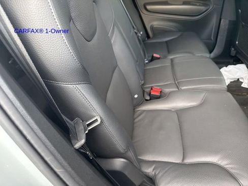 Certified 2024 Volvo XC90 B6 Plus w/ Protection Package image 6