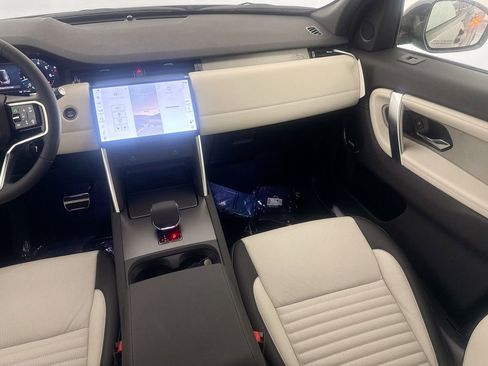 New 2026 Land Rover Discovery Sport Landmark AWD/4WD image 23