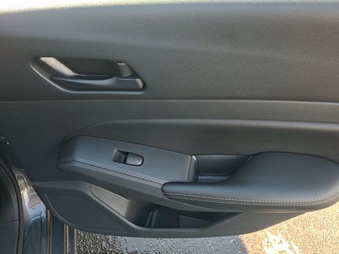 Used 2024 Nissan Altima 2.5 SV image 14