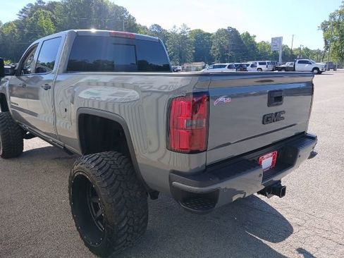 Used 2015 GMC Sierra 2500 Denali w/ Duramax Plus Package AWD/4WD image 7
