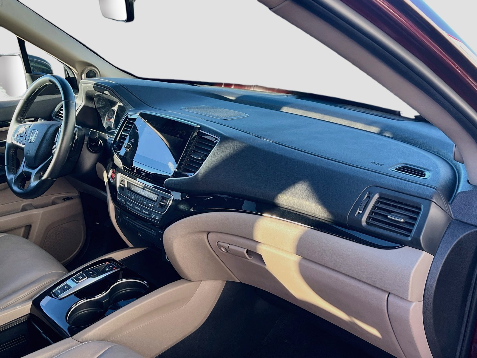 Used 2022 Honda Pilot Touring image 32