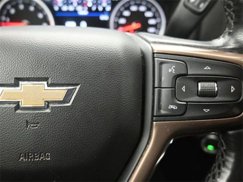 Used 2022 Chevrolet Silverado 1500 High Country w/ LPO, Dark Essentials Package image 30