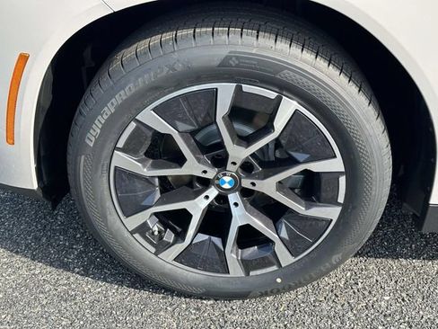 New 2026 BMW X3 xDrive30i w/ Premium Package AWD/4WD image 7