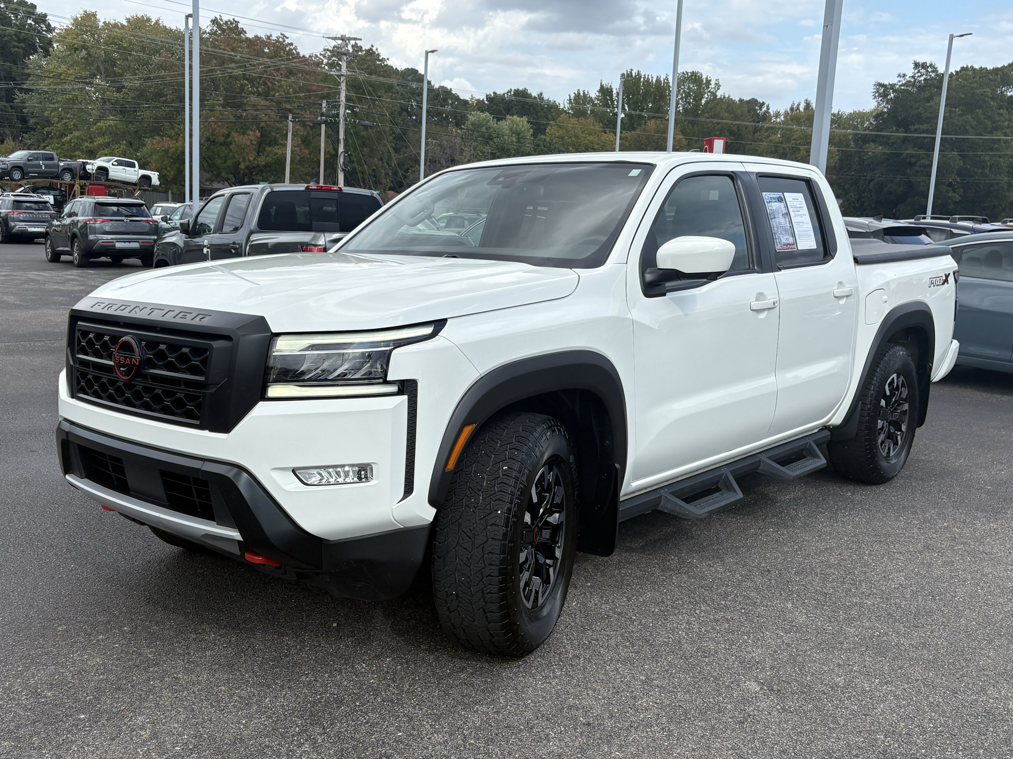 Used 2023 Nissan Frontier Pro-X w/ Pro Convenience Package RWD image 2