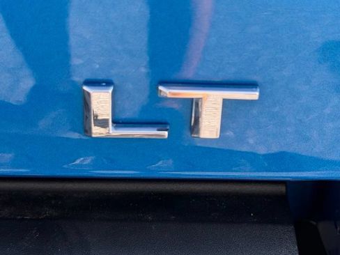 Used 2023 Chevrolet Colorado LT w/ LT Convenience Package RWD image 19