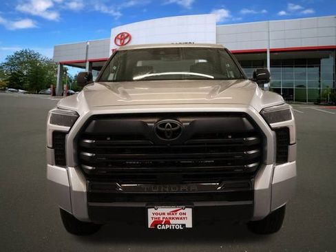 New 2025 Toyota Tundra Limited image 6