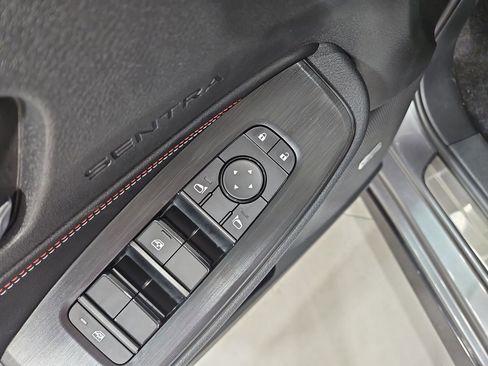 New 2026 Nissan Sentra SR w/ SR Premium Package FWD image 11