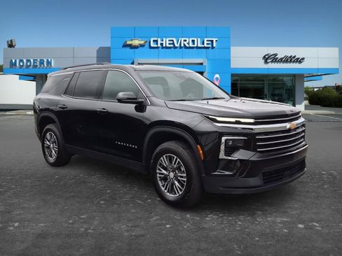 Certified 2026 Chevrolet Traverse LT FWD image 7
