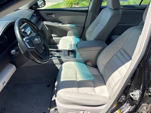 Used 2016 Toyota Camry XLE FWD image 24