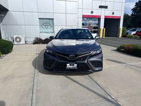 Used 2024 Toyota Camry SE w/ Cold Weather Package AWD/4WD image 8