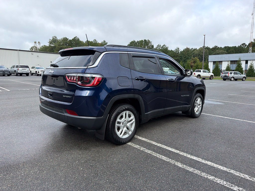 Used 2020 Jeep Compass Sport w/ Tech Group FWD image 5