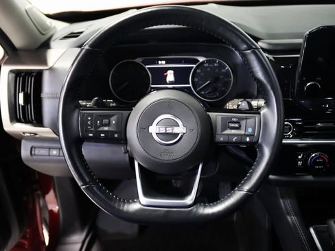 Used 2022 Nissan Pathfinder Platinum w/ Cargo Package image 40