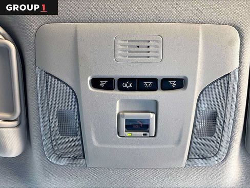 Certified 2022 Toyota Corolla LE FWD image 33