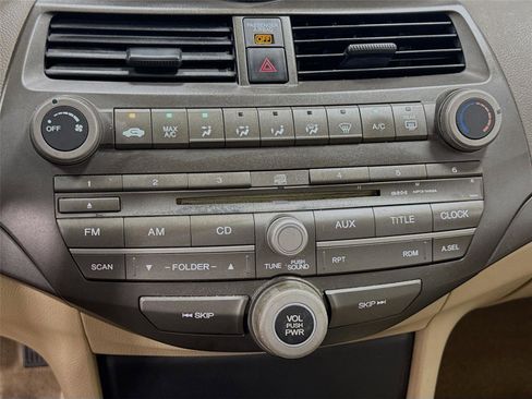 Used 2009 Honda Accord LX image 14