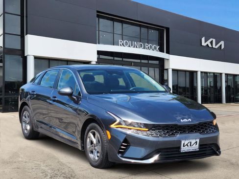 Used 2022 Kia K5 LXS FWD image 3
