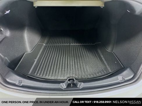 Used 2020 Tesla Model 3 Standard Range RWD image 32