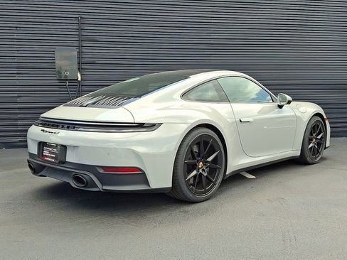 Certified 2026 Porsche 911 Carrera 4S AWD/4WD image 7