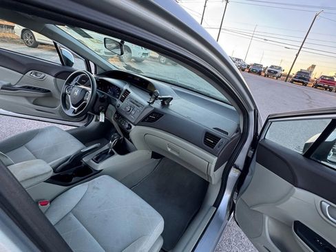 Used 2012 Honda Civic LX image 25