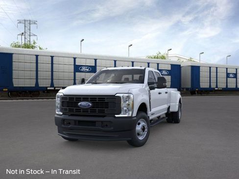 New 2026 Ford F350 XL image 2