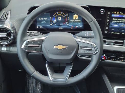 Used 2025 Chevrolet Equinox LT w/ Convenience Package II FWD image 32