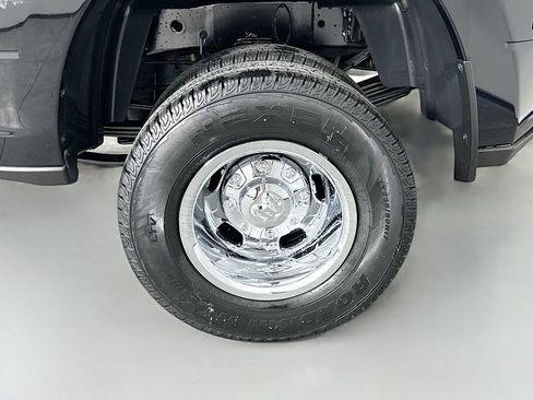 New 2026 RAM 3500 Tradesman AWD/4WD image 16