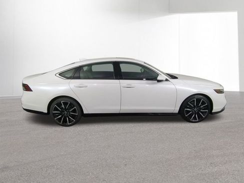New 2026 Honda Accord Touring image 23