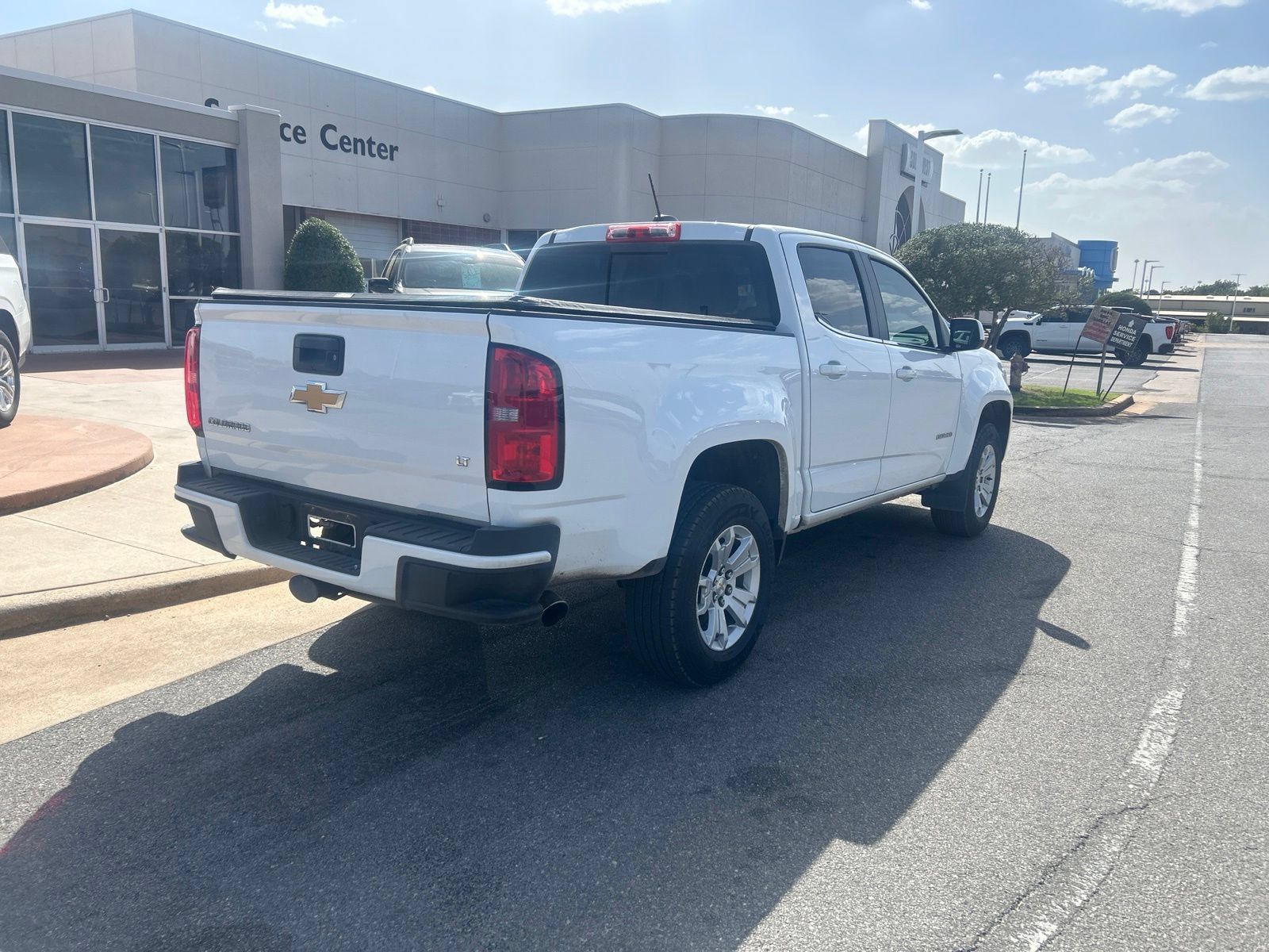 Used 2016 Chevrolet Colorado LT w/ LT Convenience Package RWD image 5
