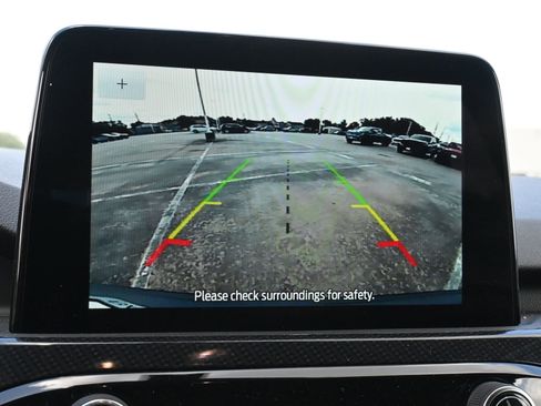 Used 2025 Ford Escape ST-Line AWD/4WD image 13