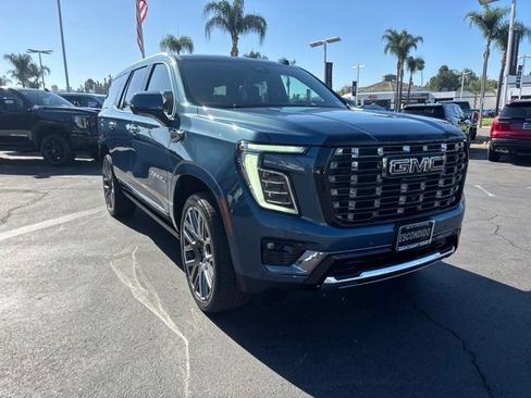 Used 2025 GMC Yukon Denali Ultimate w/ LPO, Floor Liner Package AWD/4WD image 2