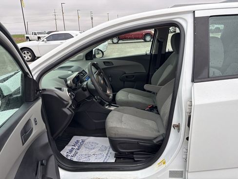 Used 2016 Chevrolet Sonic LS image 26