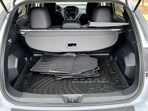 Used 2025 Subaru Crosstrek 2.5i Limited w/ Crosstrek Mirror Package AWD/4WD image 37