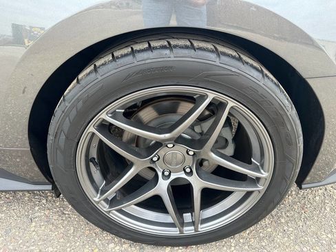 Used 2019 Ford Mustang GT Premium RWD image 12
