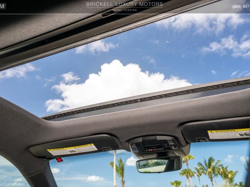 Used 2020 Porsche 911 Carrera RWD image 23