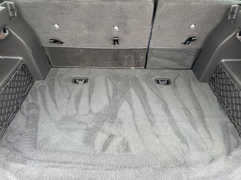 Used 2018 Ford C-MAX SE image 15