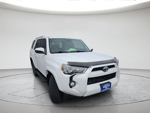 Used 2014 Toyota 4Runner SR5 w/ Convenience Package AWD/4WD image 1