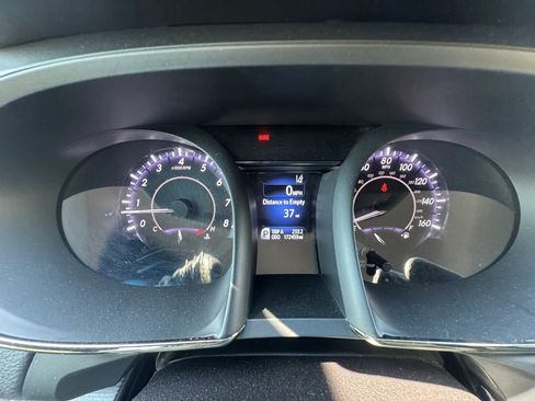 Used 2018 Toyota Avalon Touring FWD image 21
