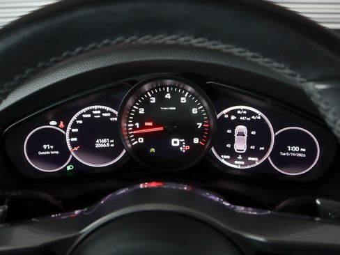 Certified 2022 Porsche Cayenne AWD/4WD image 14