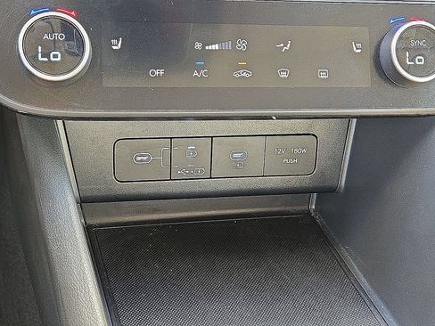 Used 2025 Hyundai Sonata SEL FWD image 28