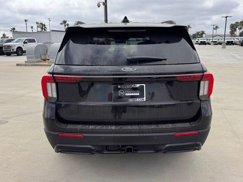 New 2026 Ford Explorer ST-Line image 11
