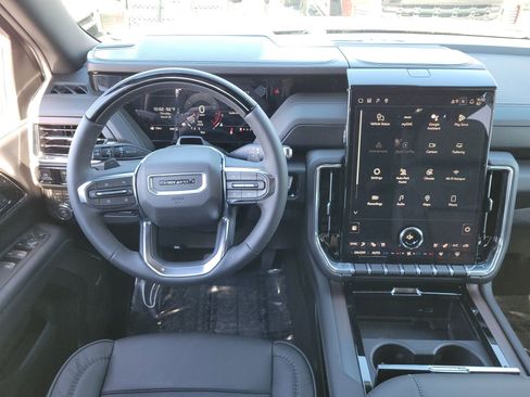 New 2026 GMC Yukon XL Denali w/ Denali Reserve Package image 10