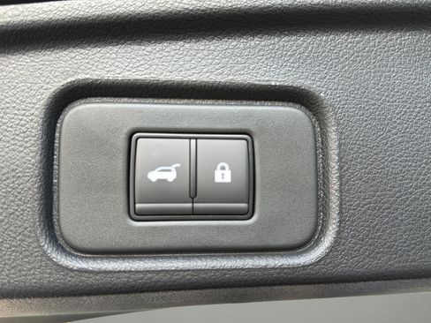 New 2026 Nissan Pathfinder SV AWD/4WD image 19