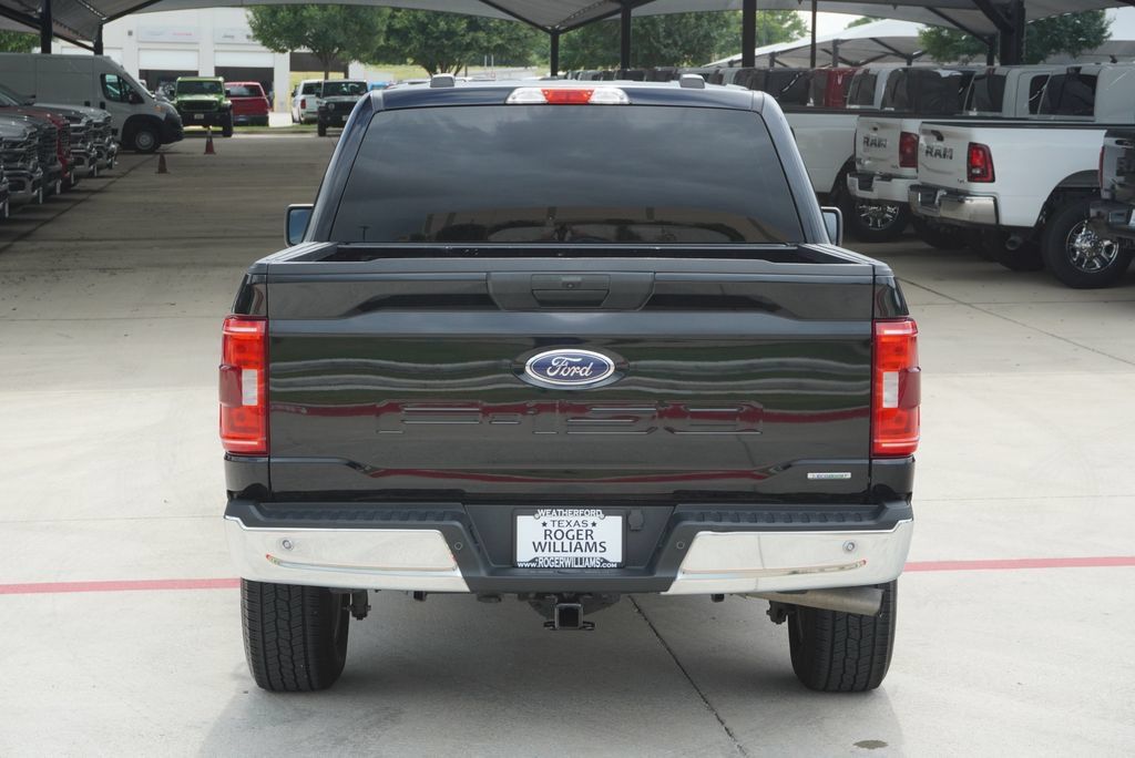 Used 2023 Ford F150 XLT AWD/4WD image 4